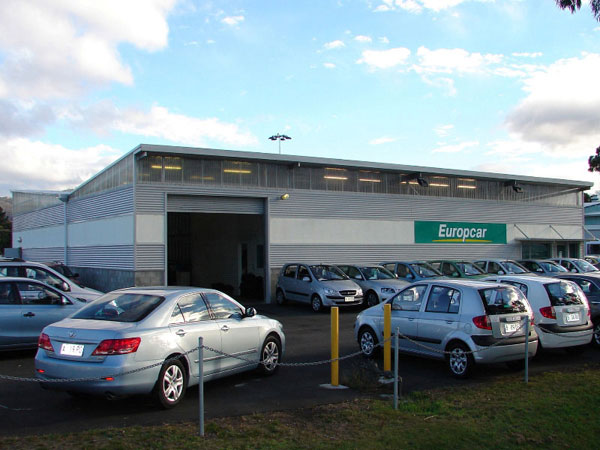 Retail Outlet Garage & Office